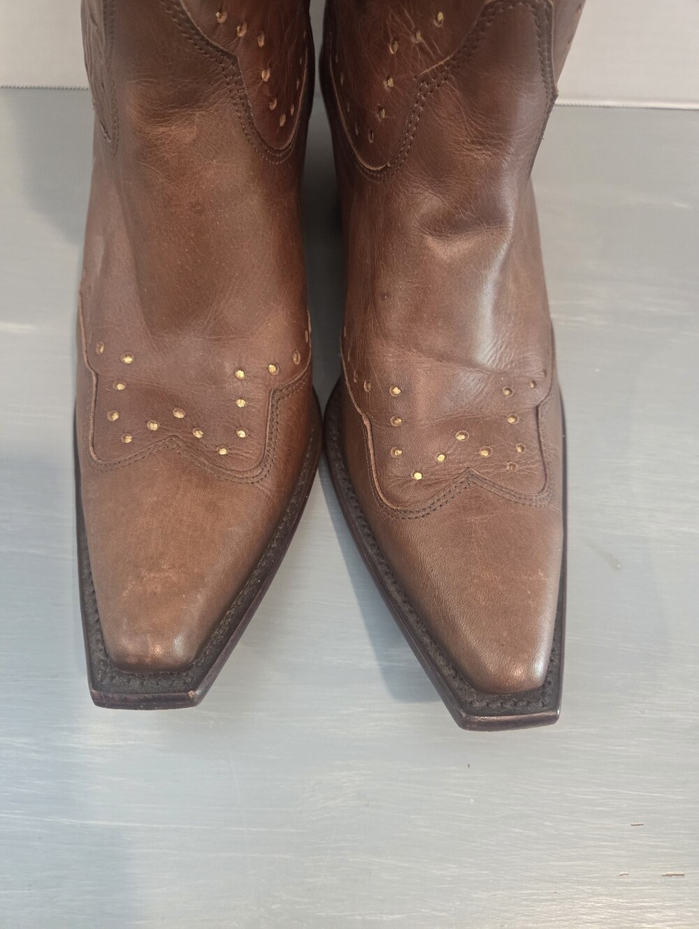 Lucchese Charlie 1 Horse Brown Studded Western Ankle Boots - Women size 9 - Picture 3 of 13